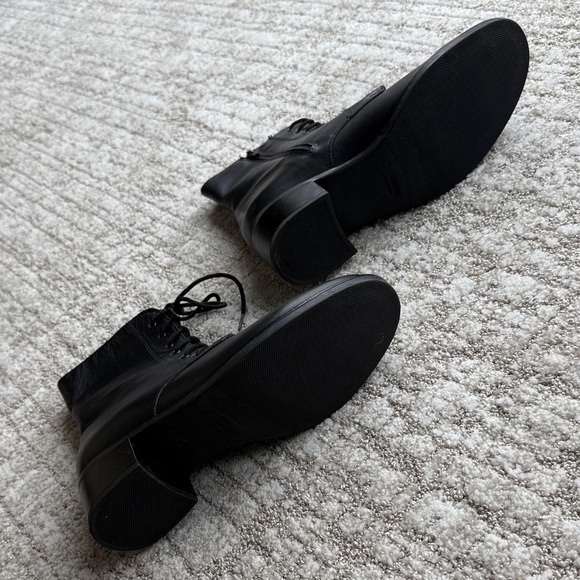 La CANADIENNE Black Combat Boots - Picture 2 of 6